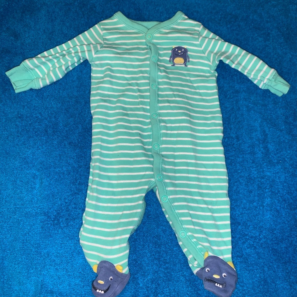 2 for $10 ‼️ Baby boy 3 month long sleeve onsie